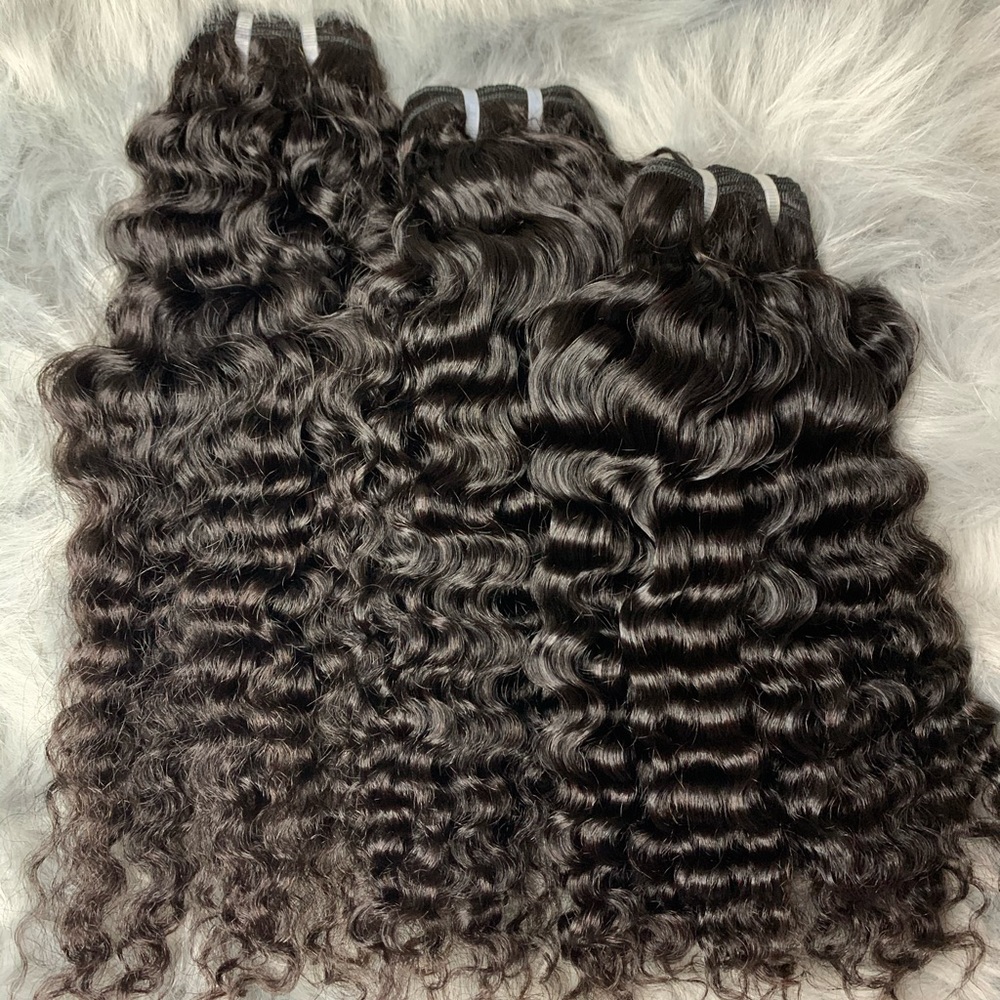 Raw Indian Wavy Bundles + a closure